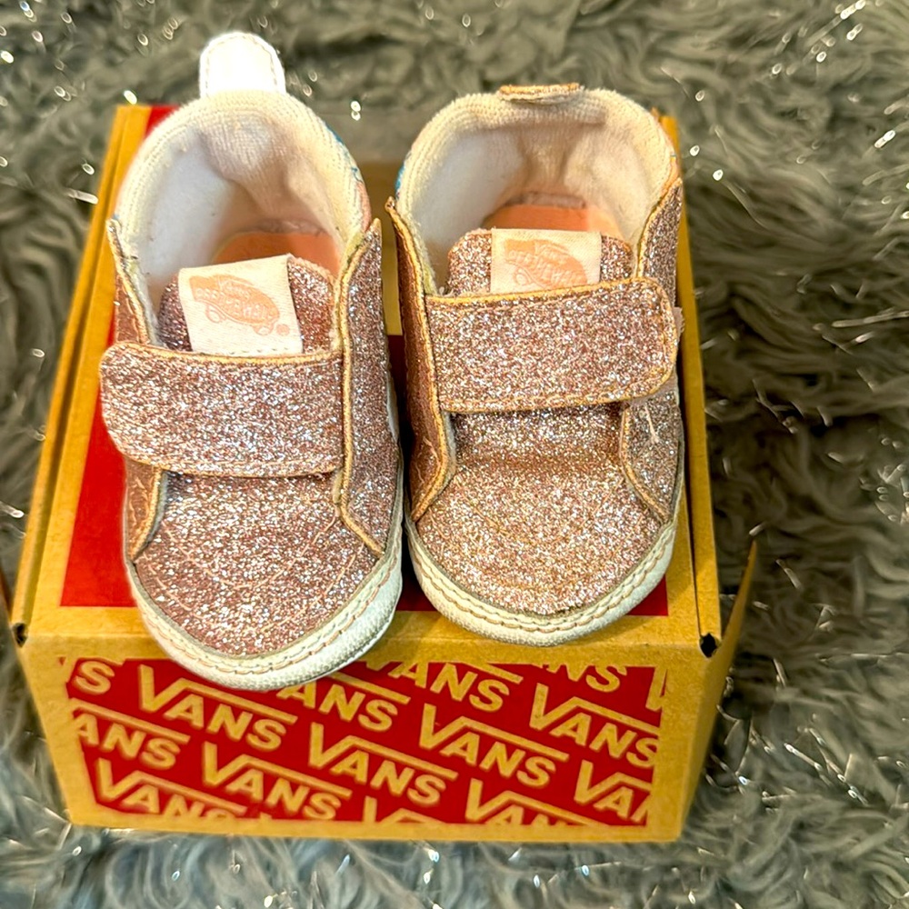 Vans Sk8 hi crib